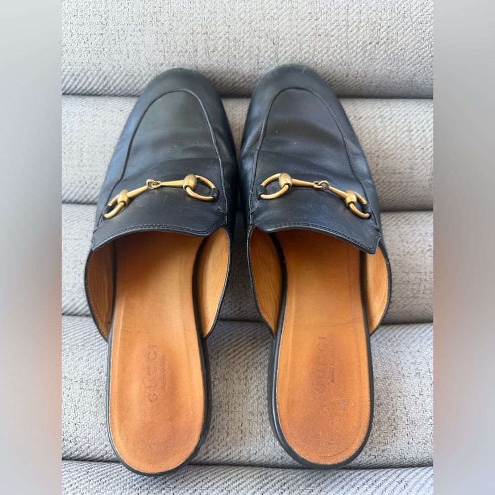 Gucci mules authentic size 38